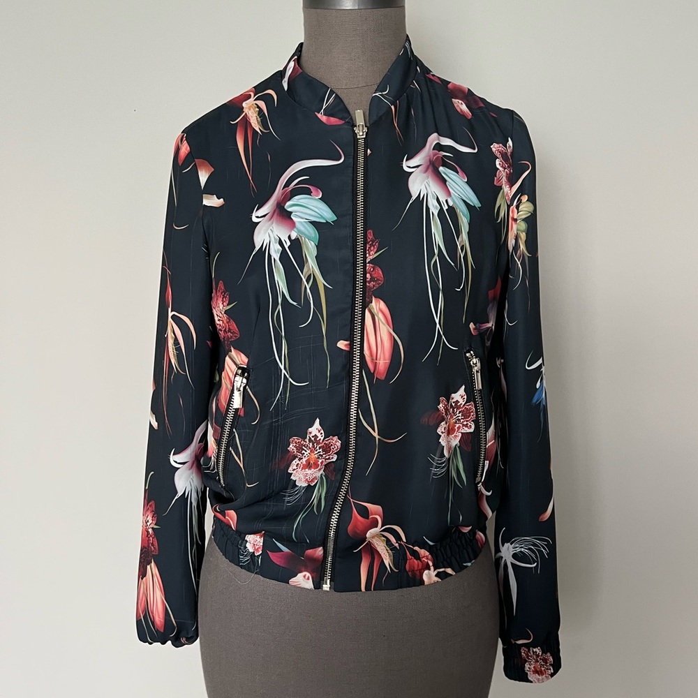 H&M silky cropped floral zip up bomber jacket size 4